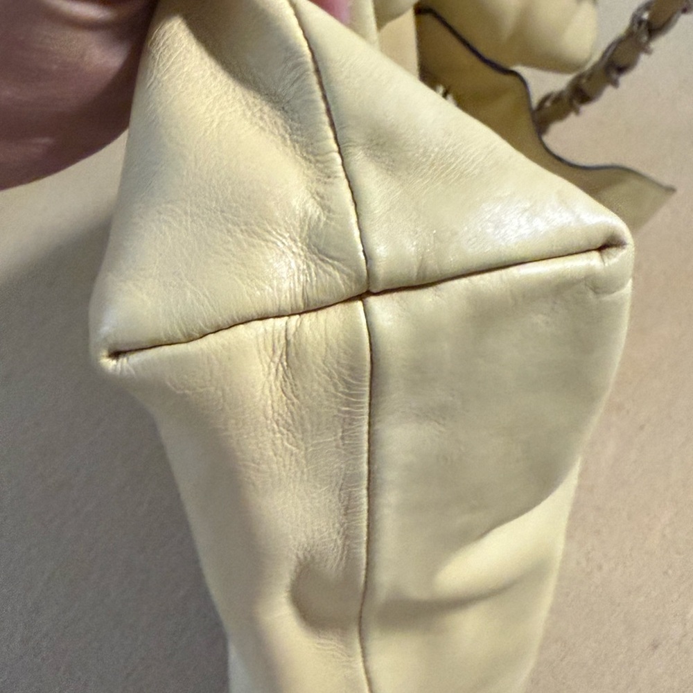 Chanel Chic Cream Tote Bag Collectors dream very rare - Picture 4 of 9